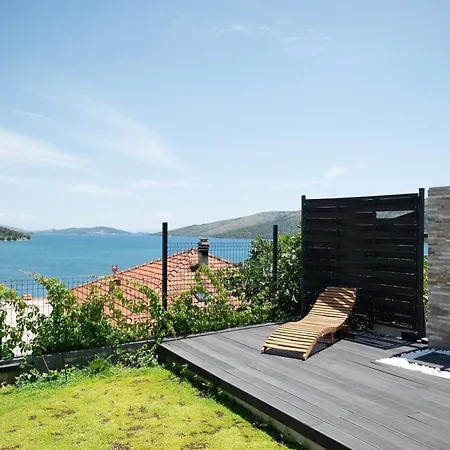 Zen Oaza Poljica (Trogir)